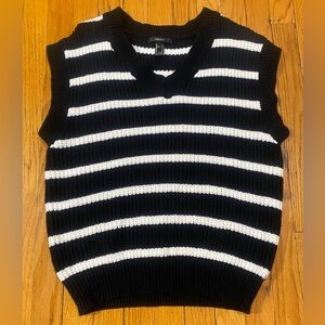 Forever 21: Sweater vest
